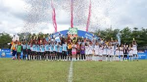 详解棒球规则中的死球转活球过程逻辑及其对跑垒员进垒时机的影响