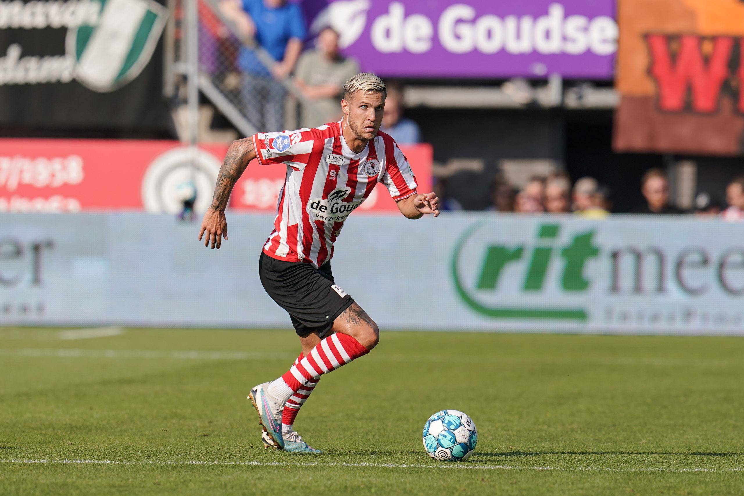 阿斯拉尼在 阿斯拉尼在