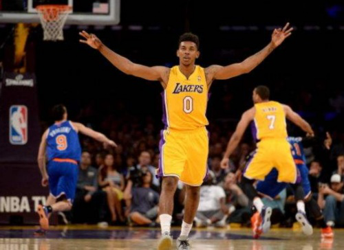 alt alt